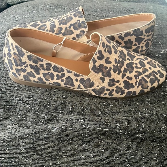 Lucky Brand Leopard Print Women's Shoes - Picture 4 of 4